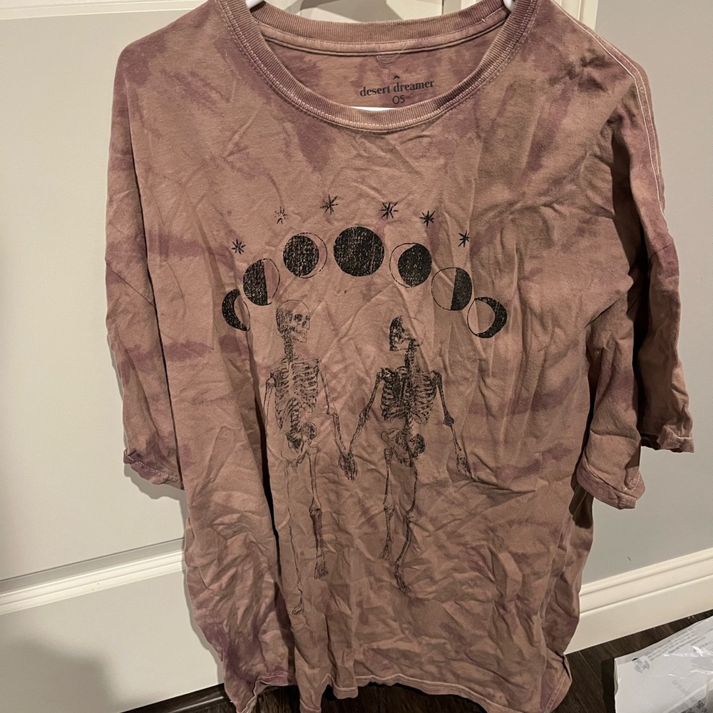 Desert Dreamer Graphic Oversized Tee in Mauve